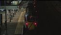 Panico e terrore sul treno per Londra, accoltellati 11 passeggeri