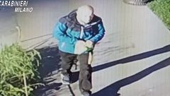 Accoltellata a Milano, il giudice liberò l'aggressore, "innocuo"