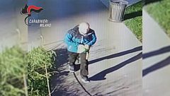 L'accoltellatore innocuo e nessuna corruzione nell'inchiesta urbanistica