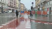 A Milano l'inferno di Corso Buenos Aires con le piste ciclabili di Beppe Sala