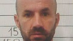 Fine pena 2048, condanne per droga e rapine, albanese evade da Opera