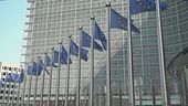 Musk multato dall'Europa, nuovo attacco