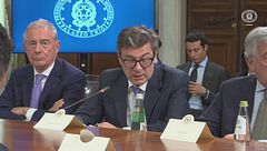 Manovra, tassa di 2 euro sui pacchi e l'Europa si accoda