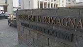 Il ticket aumentato per i residenti e in più lo stop agli "extra regione"