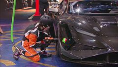 Il pit stop di Elly Meccanica