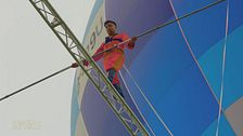 L'incredibile equilibrio di Aini Waier Palzila