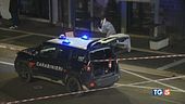Accoltella 5 persone e non si ferma: ucciso