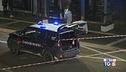 Accoltella 5 persone e non si ferma: ucciso