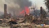 Los Angeles in fiamme bruciano ville dei vip