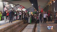 Blocchi e cortei, scioperi annunciati