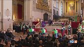 L'Italia abbraccia i carabinieri caduti