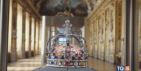 Choc al Louvre, rubati i gioielli di Napoleone