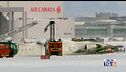 Aereo si ribalta in fase di atterraggio