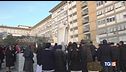"Il Papa ha riposato", speranze e preghiere