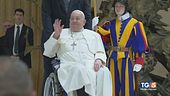 Papa, il mondo prega Condizioni stazionarie