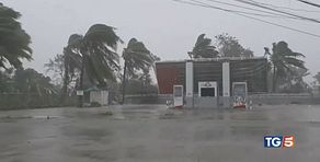 Tifone nelle Filippine 1 milione di sfollati