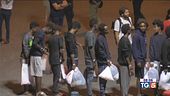 Risarcire i migranti, esplode la polemica
