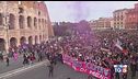 Mare rosa nelle strade
