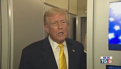 Trump: "Non so nulla delle mail di Epstein"