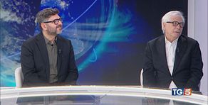 Nino D'Angelo e suo figlio al Tg5