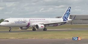 Seimila airbus a terra, ritardi e cancellazioni