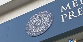 MPS-Mediobanca, scontro politico