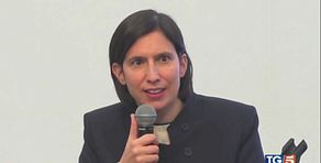 È scontro politico su Mps-Mediobanca