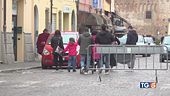 Sale rischio povertà, calano retribuzioni