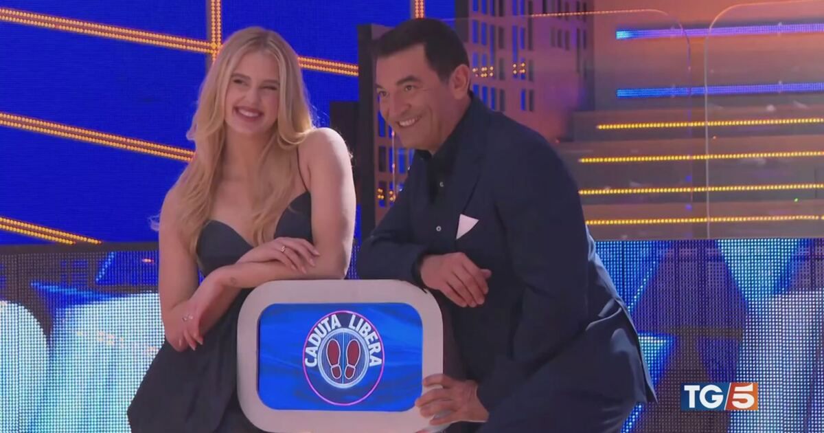 TG5: Da domenica 7 dicembre torna Caduta Libera Video | Mediaset Infinity