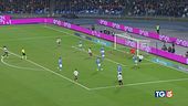 Napoli solo in vetta aspettando il Milan