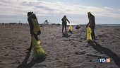 Le spiagge italiane ridotte a discarica