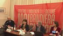 "Mai bandiera bianca" per difendere le donne