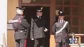 Uccide il padre per difendere la madre