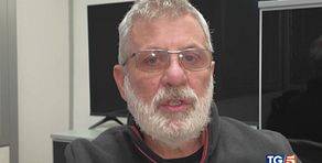 Lo Stato gli richiede i soldi del risarcimento