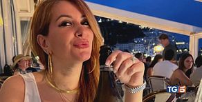 Uccide la compagna e si lancia nel vuoto