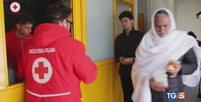 Volontari italiani l'esercito del bene