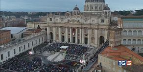 Leone XIV, Urbi et Orbi "Basta odio e guerre"