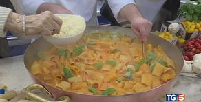 Avanzi riciclati e corsa a smaltire