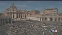 Piazza San Pietro, tutti a rendere omaggio a Papa Francesco