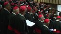 Conclave dal 7 maggio, Becciu passo indietro