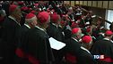 Conclave dal 7 maggio, Becciu passo indietro