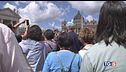 Occhi sul comignolo Piazza piena di fedeli
