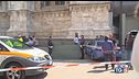 Suicida dal Duomo l'assassino in fuga