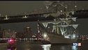 Tragedia a Brooklyn nave urta il ponte
