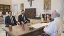 Il Papa riceve Vance, "È tempo di dialogo"