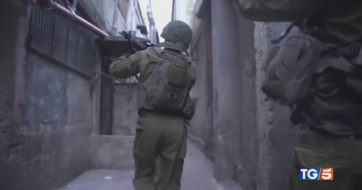 TG5: Spari sui diplomatici Farnesina protesta Video | Mediaset Infinity