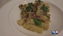 Ziti spezzati con carciofi , pecorino e mentuccia