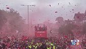 Liverpool, auto sulla folla