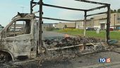 Tir in fiamme e chiodi maxi rapina a Milano