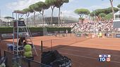 Pagava "urlatori" per condizionare i tennisti